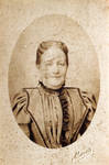 Portrait de la mère de Gustave, Catherine Backaert, vers 1900. Coll. Mottay-Strauven.