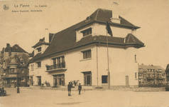 Zeedijk, De Panne, het nieuwe casino gebouwd door Alexis Dumont in 1922 (© Collection Raymond Van Thournout)